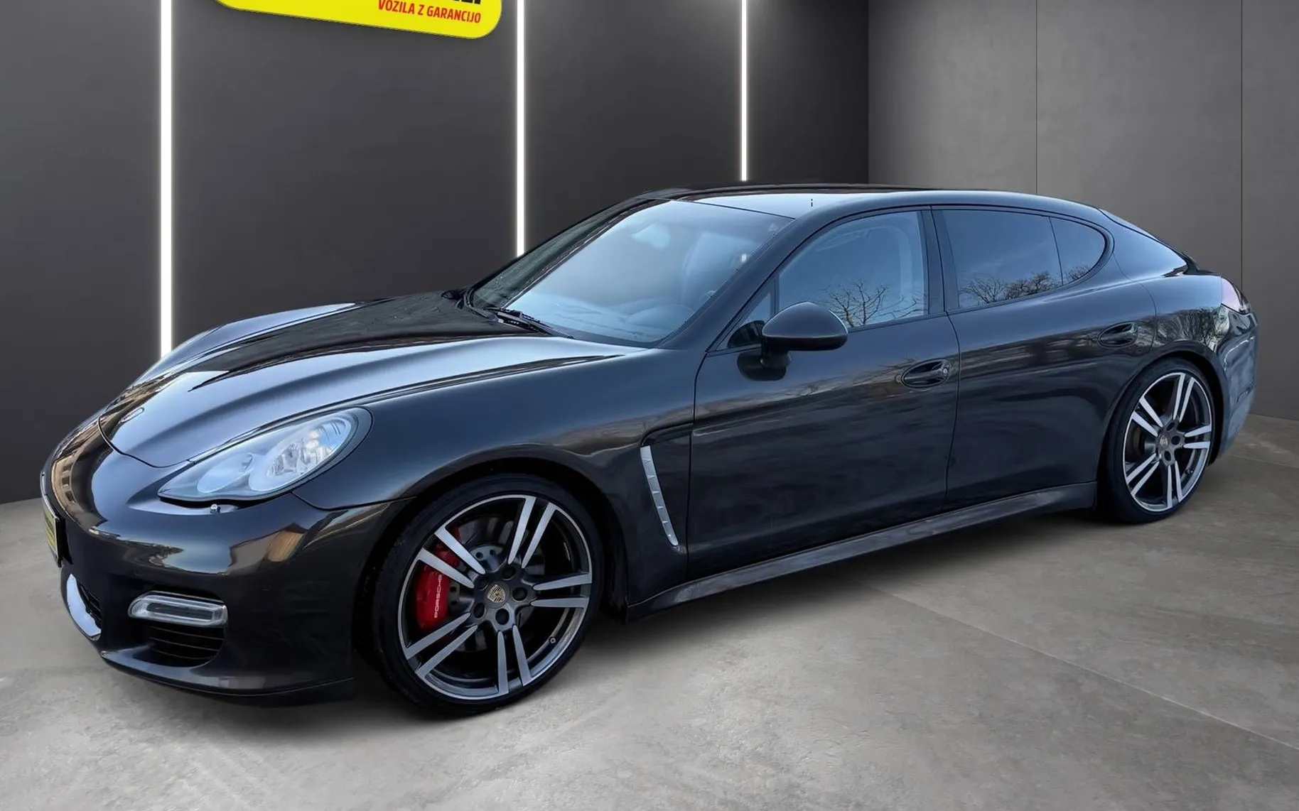 Zunanja slika - Porsche Panamera - TURBO RADAR XENON KAMERA MEMORY ZRAČNO - 3