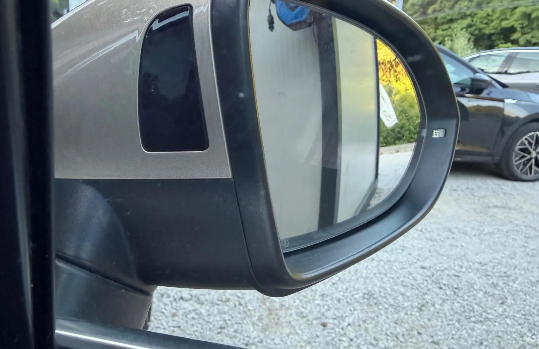 Zunanja slika - Volkswagen Passat - 2.0TDI Highline DSG VIRTUAL ACC FULL LED ALU19 - 10