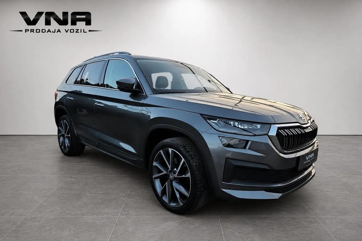 Zunanja slika - Škoda Kodiaq - L K 2.0 TSI 4X4 DSG |VIRTUAL|3D-KAM|HL-SED|RADAR| - 3
