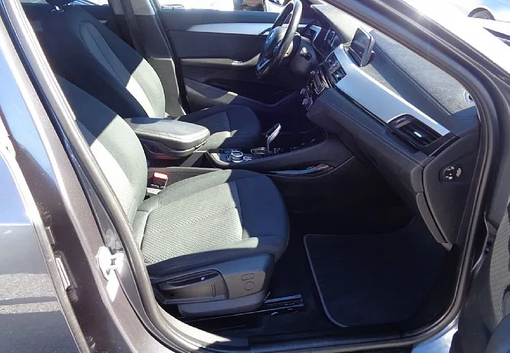 Zunanja slika - BMW X2 - serija : xDrive 20d Avt- LED ŽAROMETI -KAMERA -NAVI - 7