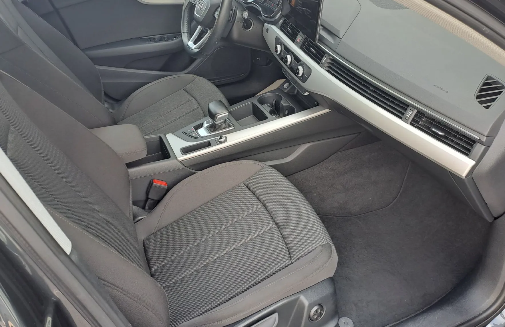 Zunanja slika - Audi A4 - Avant 30 TDI Advanced S tronic - 6