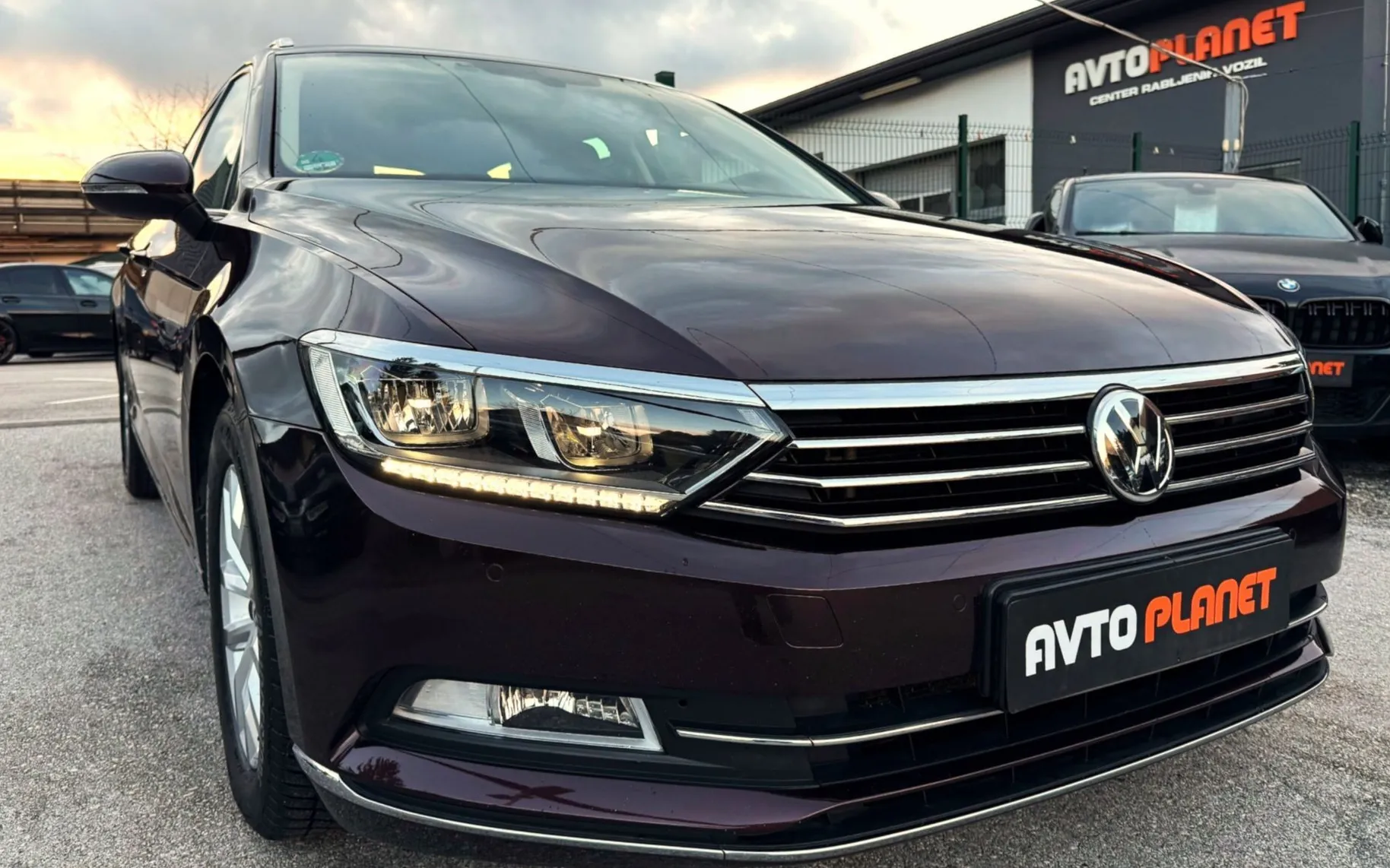 Zunanja slika - Volkswagen Passat - Variant 2.0 TDI BMT Highline LED NAVI USNJE KEYLESS ALU17 - 13