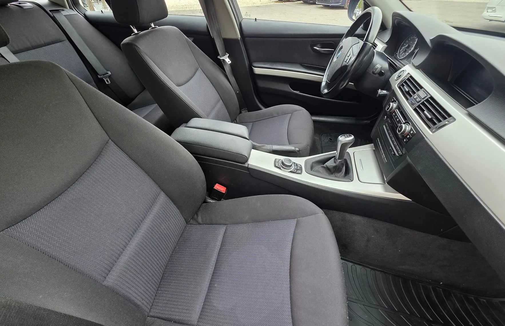 Zunanja slika - BMW Serija 3 - Touring: 318D TOURNING PROF. NAVI-ALU PLATIŠČA-PDC - 13