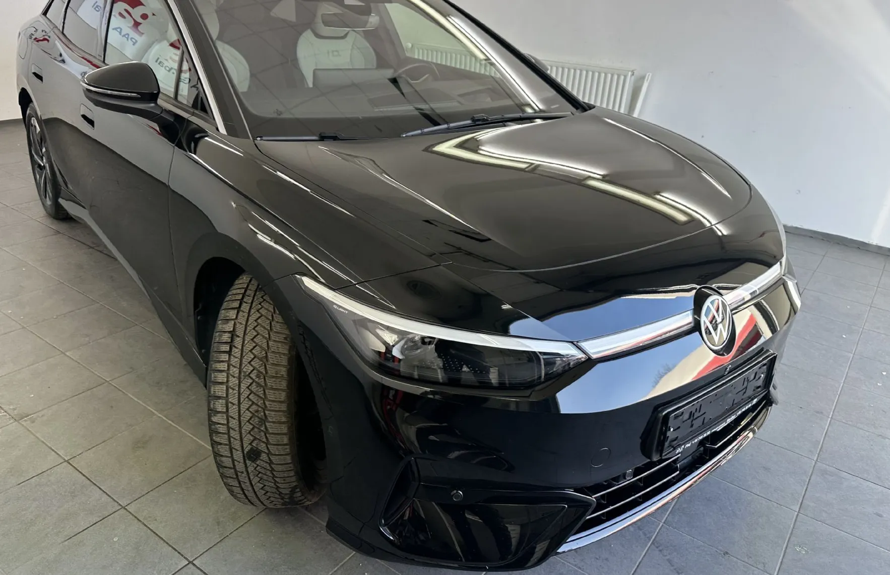 Zunanja slika - Volkswagen ID.7 - 210kW.NEMŠKI+4ALU.KAMERA.LED.NAVI.USNJE.ACC.PANORA - 1