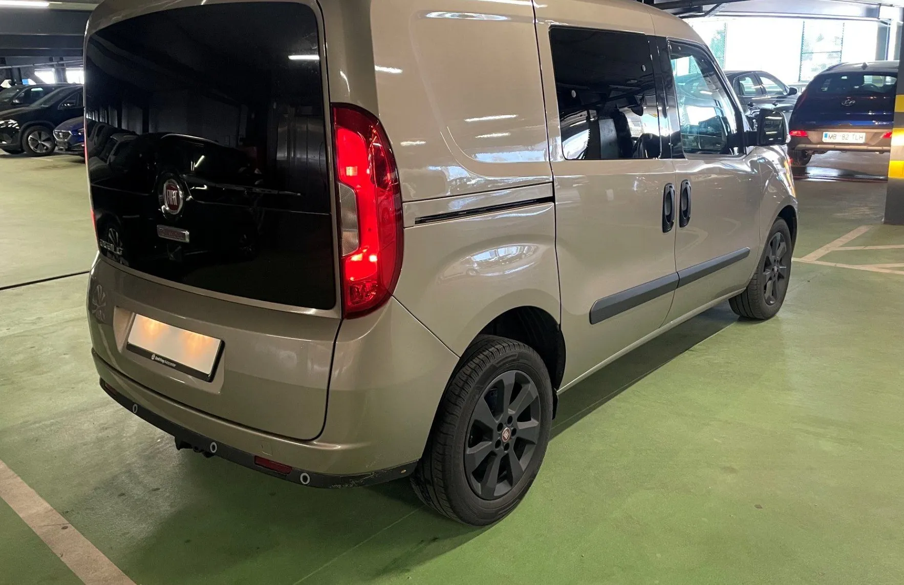 Zunanja slika - Fiat Doblo - SX CARGO 1.6 MULTIJET 77 KW NAVI.KAMERA.TEMP - 3
