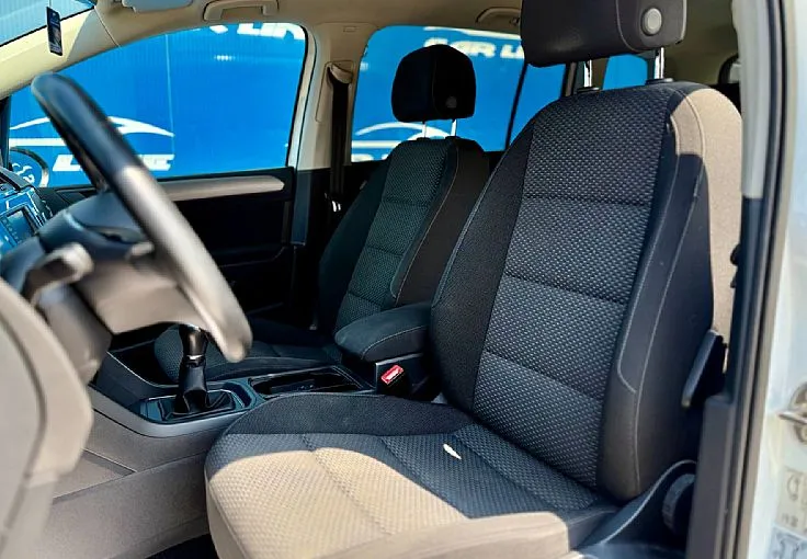 Zunanja slika - Volkswagen Touran - 1.6 TDI Comfortline | 1. LASTNIK | SLO. POREKLO | - 7