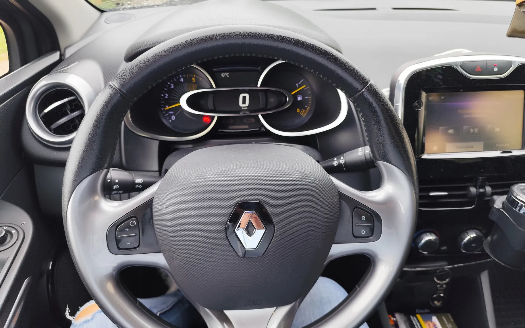 Notranja slika - Renault Clio - 1.5dci - 5