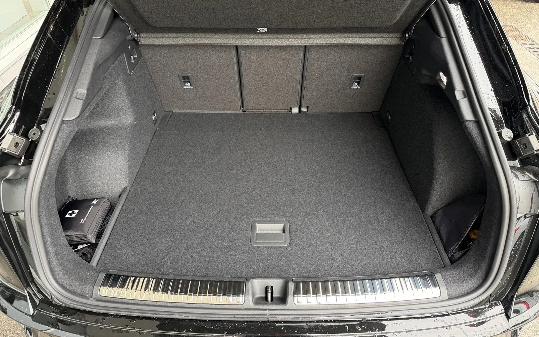 Notranja slika - Audi Q3 Sportback - TFSI quattro S tronic - 12