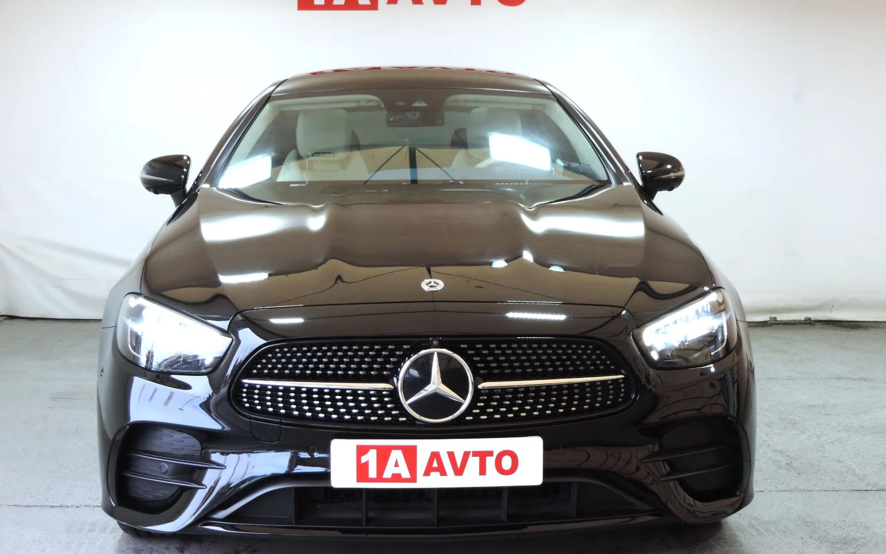Zunanja slika - Mercedes-Benz E-Razred - 300d 4-MATIC AUT. - 24