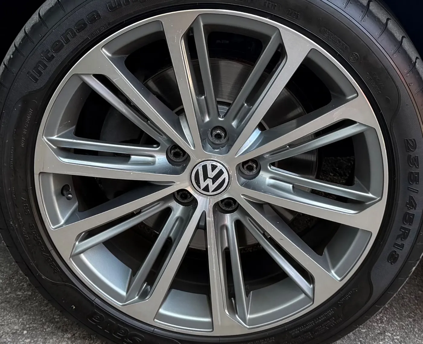 Zunanja slika - Volkswagen Passat - Variant 2.0 TDI DSG FULL LED ACC NAVI PANO PRIKLOP ALU18 - 10