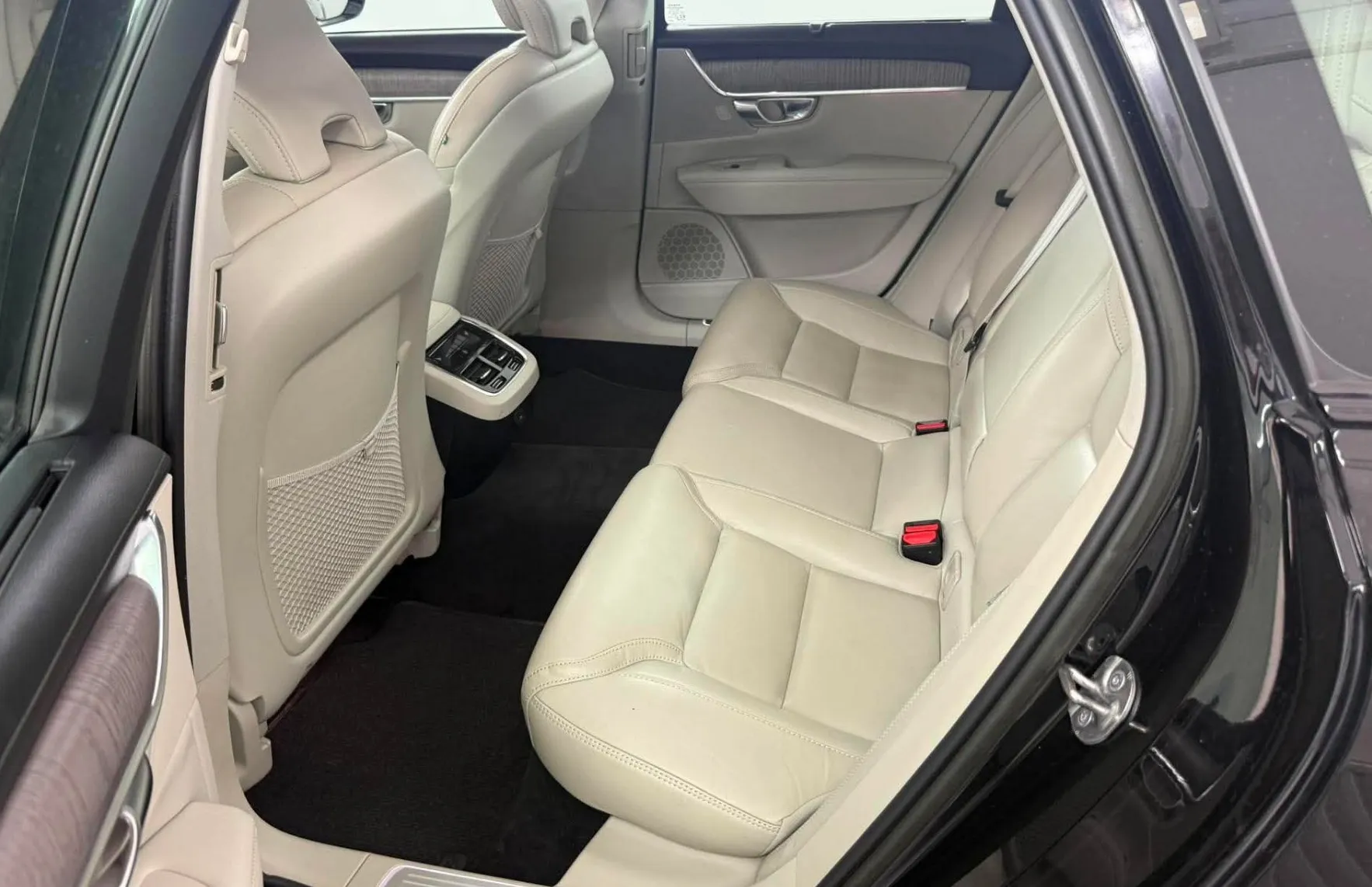 Zunanja slika - Volvo V90 Cross Country - 2.0 DIZEL 145 KW.PANORAMA.KAMERA.LED.ACC.USNJE. - 8