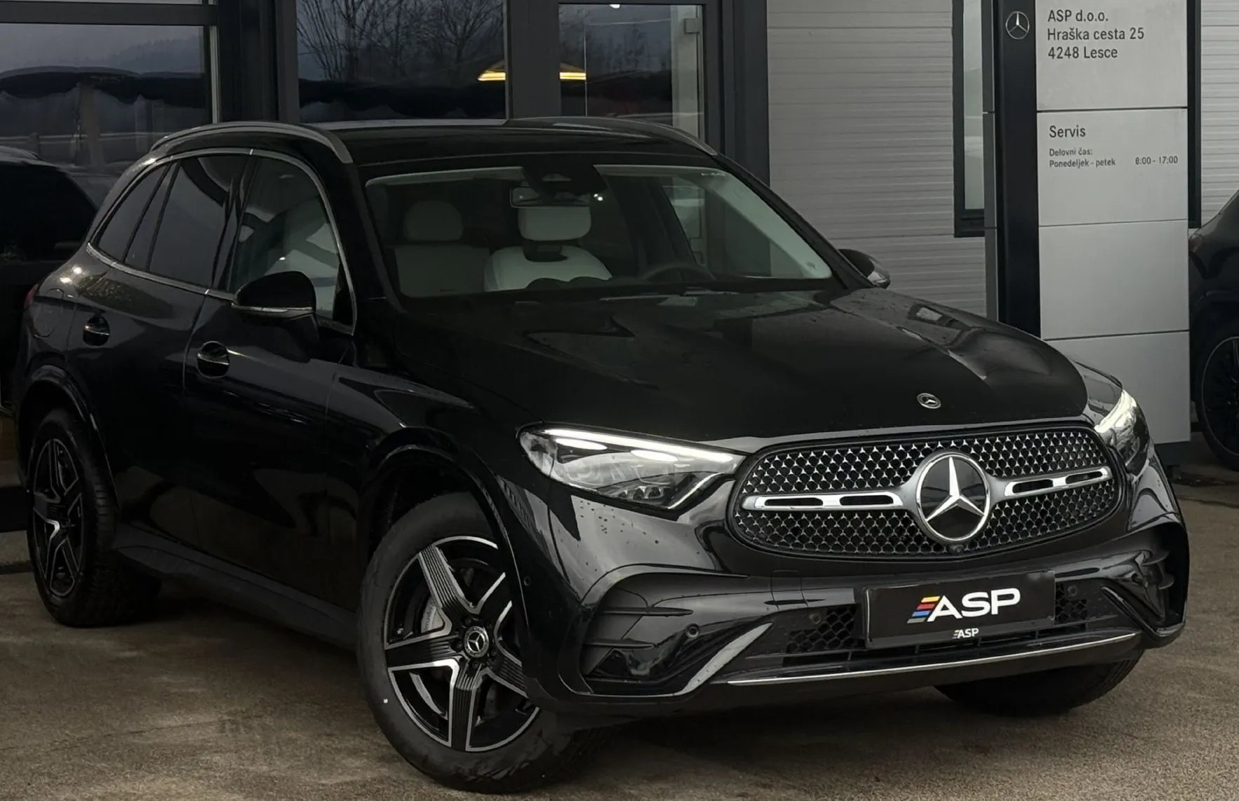 Zunanja slika - Mercedes-Benz GLC-Razred - GLC 200d 4MATIC AMG Line Premium Plus - 1