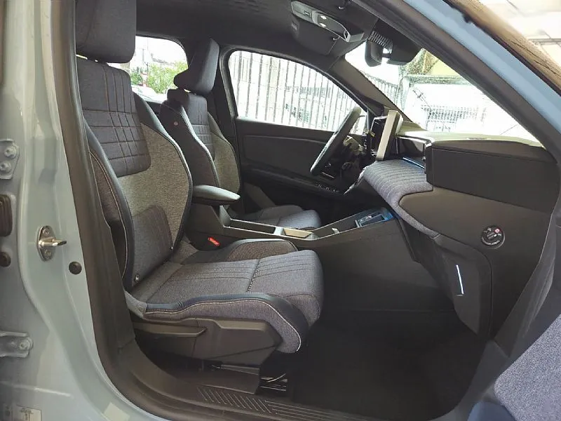Zunanja slika - Renault 4 E-Tech Electric - Techno EV52 150 Comfort Range+Harman Kardon - 13