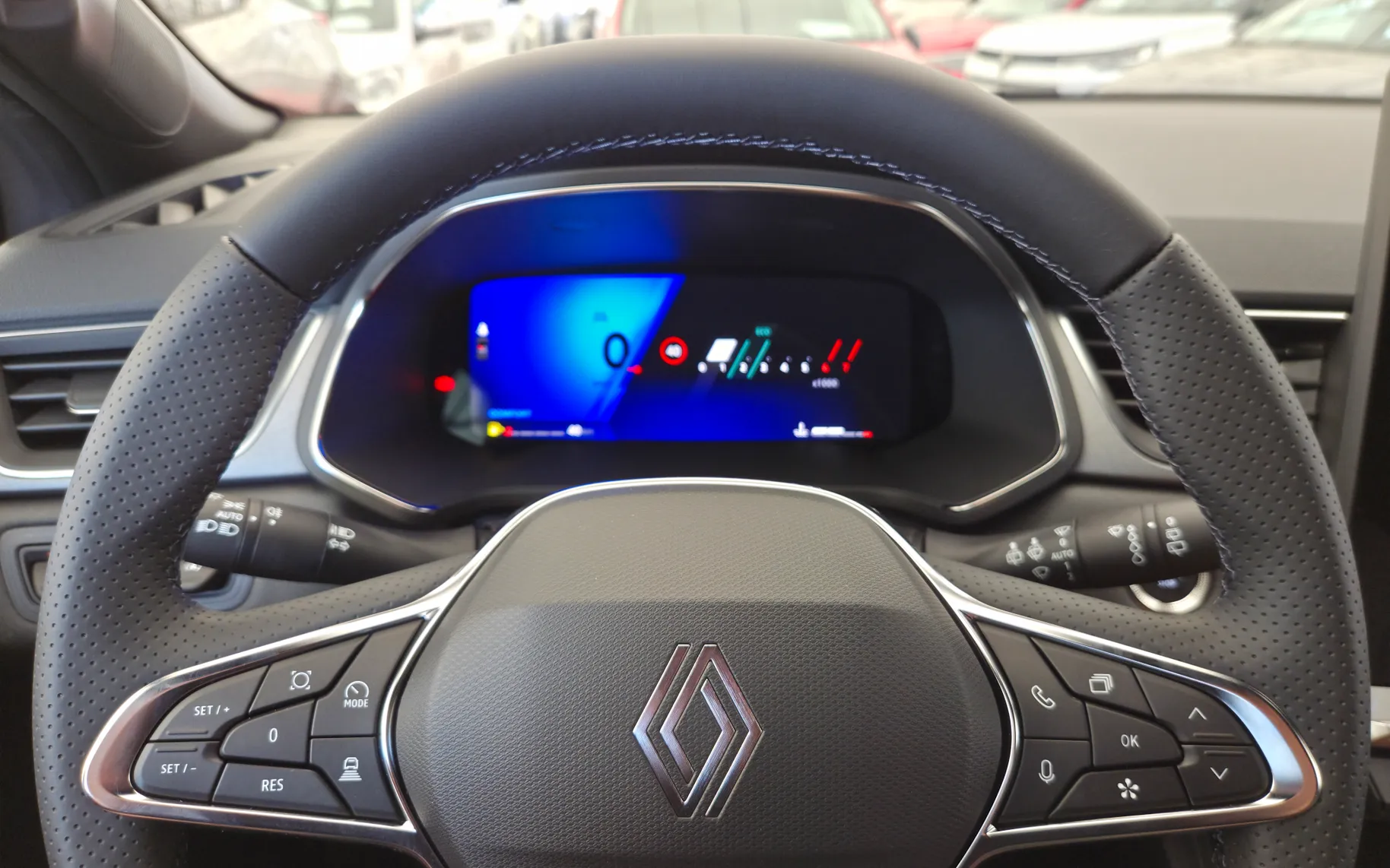 Zunanja slika - Renault Captur - Techno TCe 140 + Zimske gume+Servis - 18