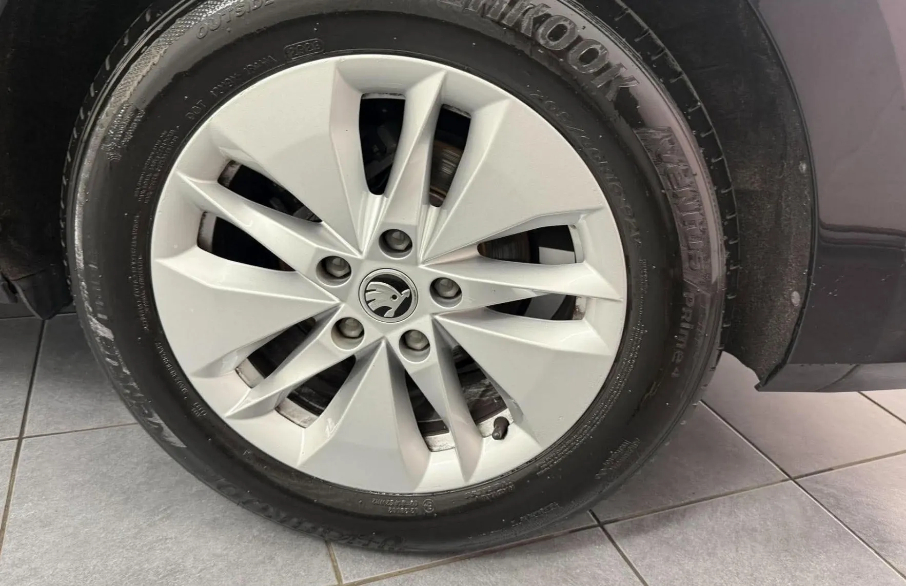 Zunanja slika - Škoda Octavia - Combi 2.0 TDI. DSG.2024 SAMO 89.000 KM - 14
