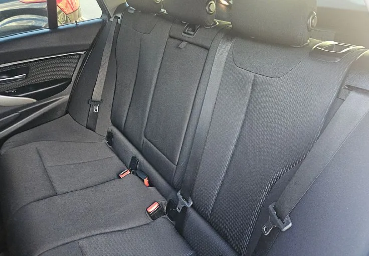 Zunanja slika - BMW Serija 3 - Touring: 318d 150ks AUTOMATIC °NAVI° °GRETJE SEDEŽEV° - 12