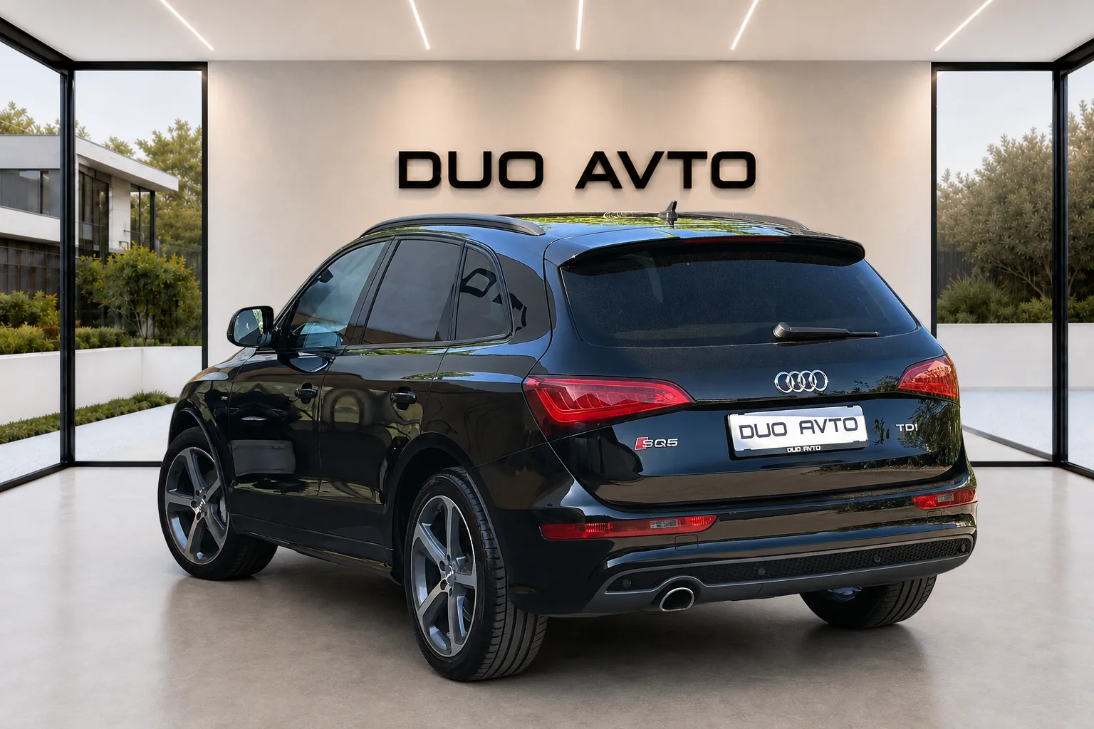 Notranja slika - Audi Q5 - 2.0 TDI-S LINE-20COL-NAVI-2XPDC-NA OBROKE - 10