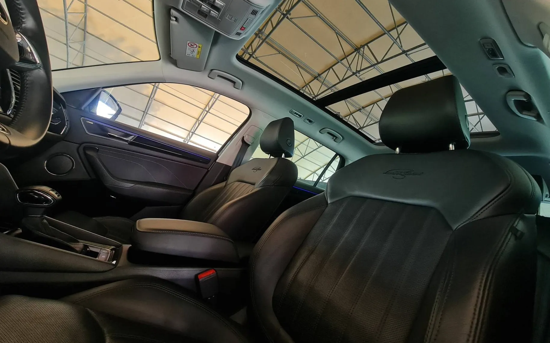 Notranja slika - Škoda Kodiaq - 4x4 2.0 TDI L K DSG  Laurin   Klement•Panorama - 14