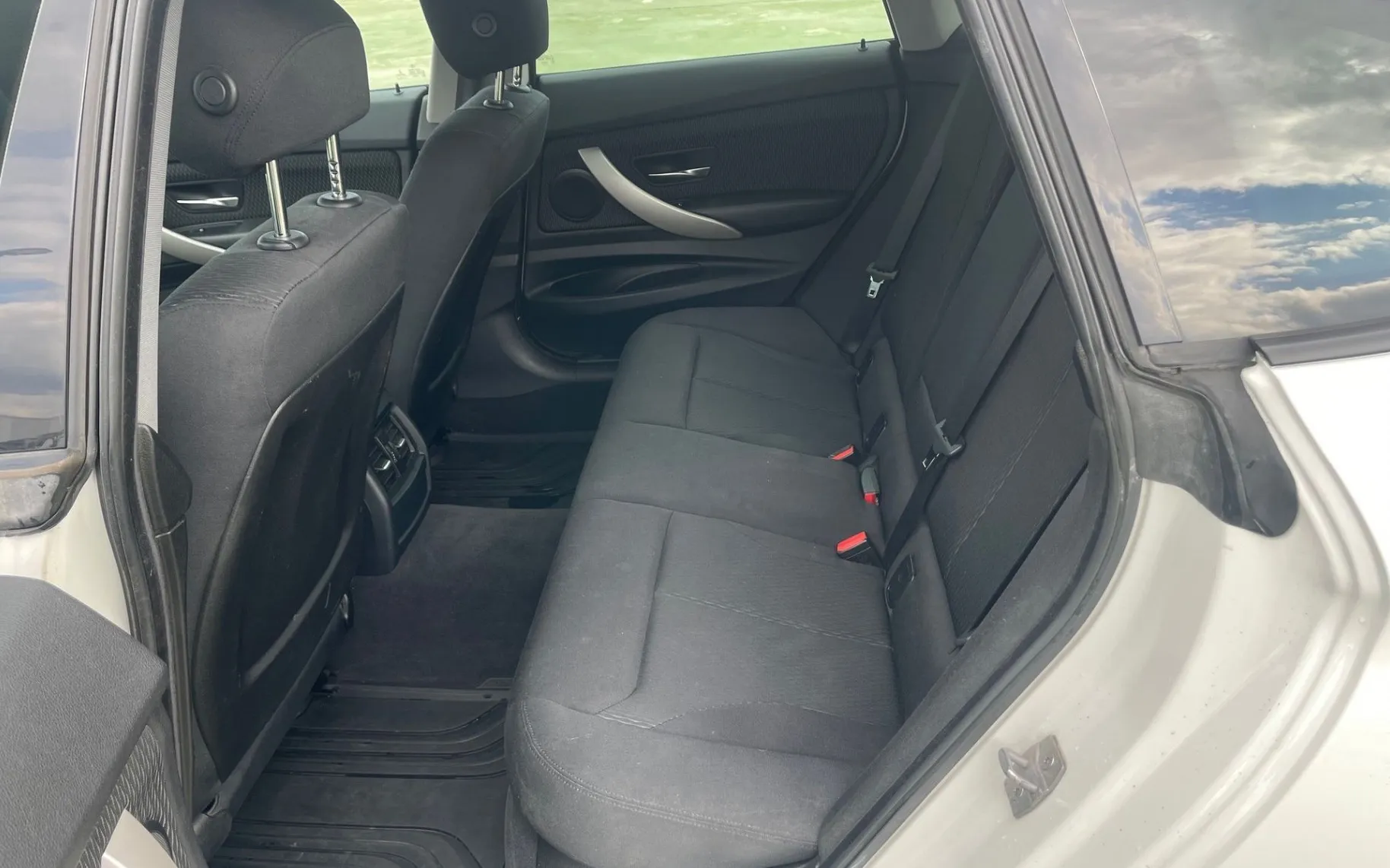 Zunanja slika - BMW Serija 3 - Gran Turismo: 320d xDrive NAVI.PDC.XSENON.VLEČNA NAPRAVA - 11