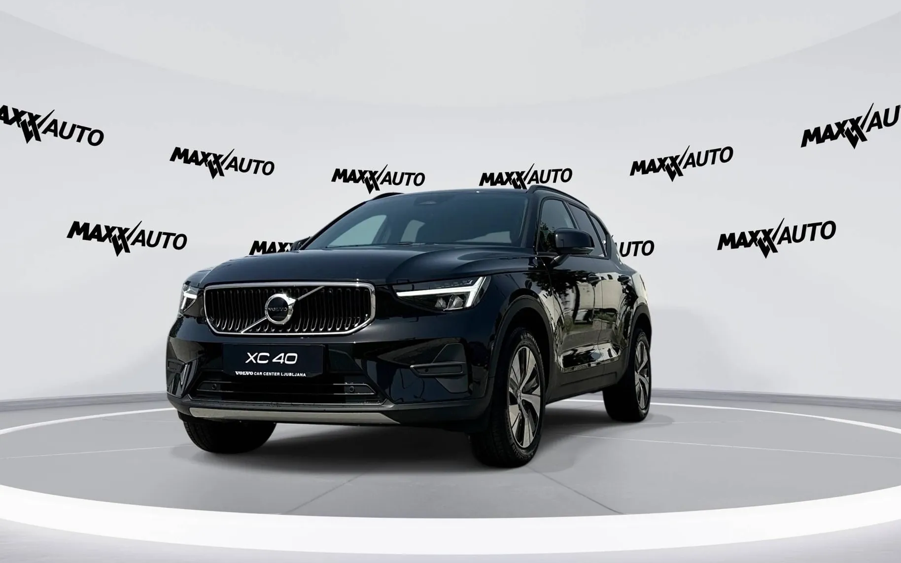 Zunanja slika - Volvo XC40 - B3 P Core Avt. - 1