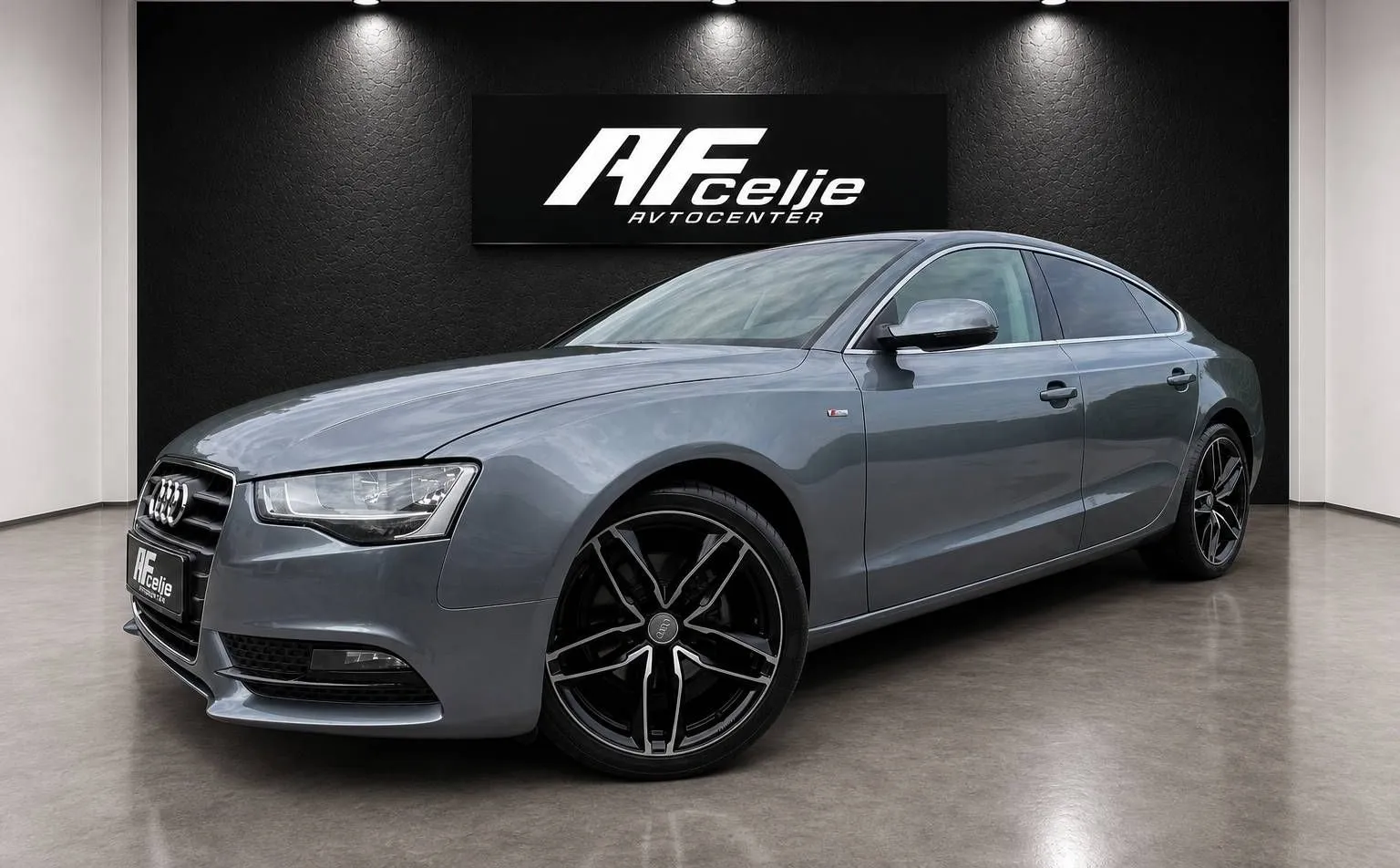 Zunanja slika - Audi A5 Sportback - 2.0 TDI-AUT-XENON+LED-NAVI-LIZING ZA TUJCE- - 1