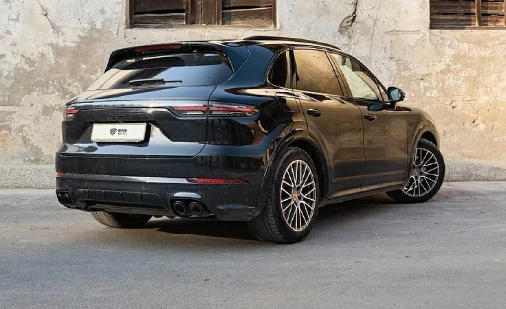 Zunanja slika - Porsche Cayenne - 3.0T E-Hybrid Sport Chrono Pano Asistence SLO - 5