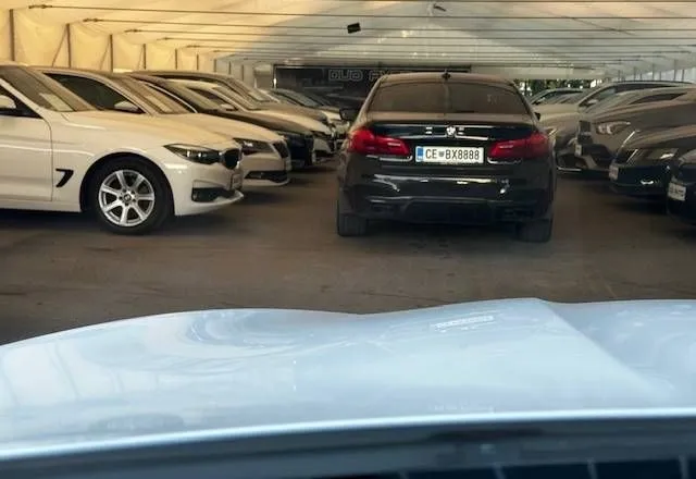 Notranja slika - BMW serija 5: - 520D-XDRIVE-ŠIBEDAH-KAMERA-HEAD UP-USNJE-ACC-SLO - 7