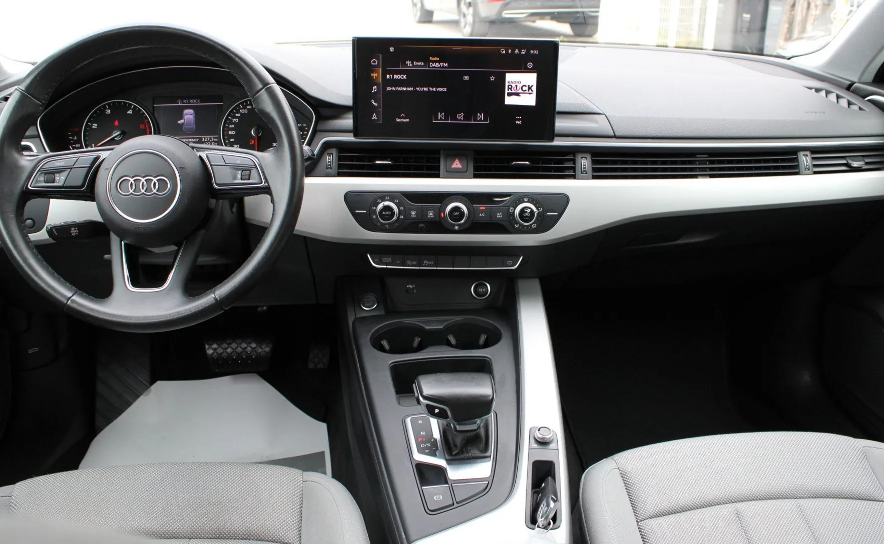 Zunanja slika - Audi A4 - Avant 35 TDI S tronic_LED_PDC_ALU - 10