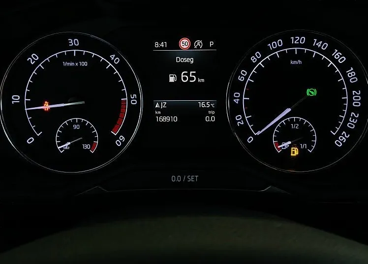 Zunanja slika - Škoda Superb - 2.0TDI-190KM-DSG-SPORTLINE-LED-KAMERA-NAVI-ACC- - 18