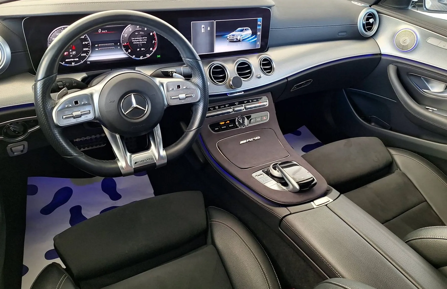 Zunanja slika - Mercedes-Benz E-Razred - 220d E63 LOOK•V8 SOUND•PANORAMA•BURMESTER•AMBIENT• - 8