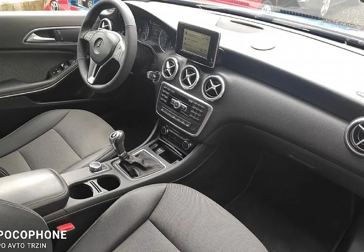 Zunanja slika - Mercedes-Benz A-Razred - A 180 CDI-ALU16-GRETJE SEDEŽEV-NAVI-2XPDC-SERVISNA - 9