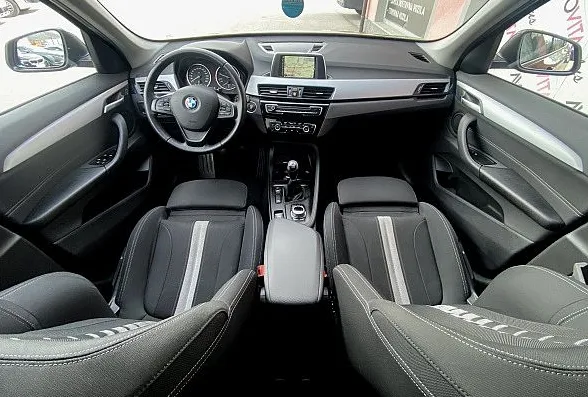 Zunanja slika - BMW X1 - serija :  xDrive18d Advantage LED SPORT NAVI PDC - 8