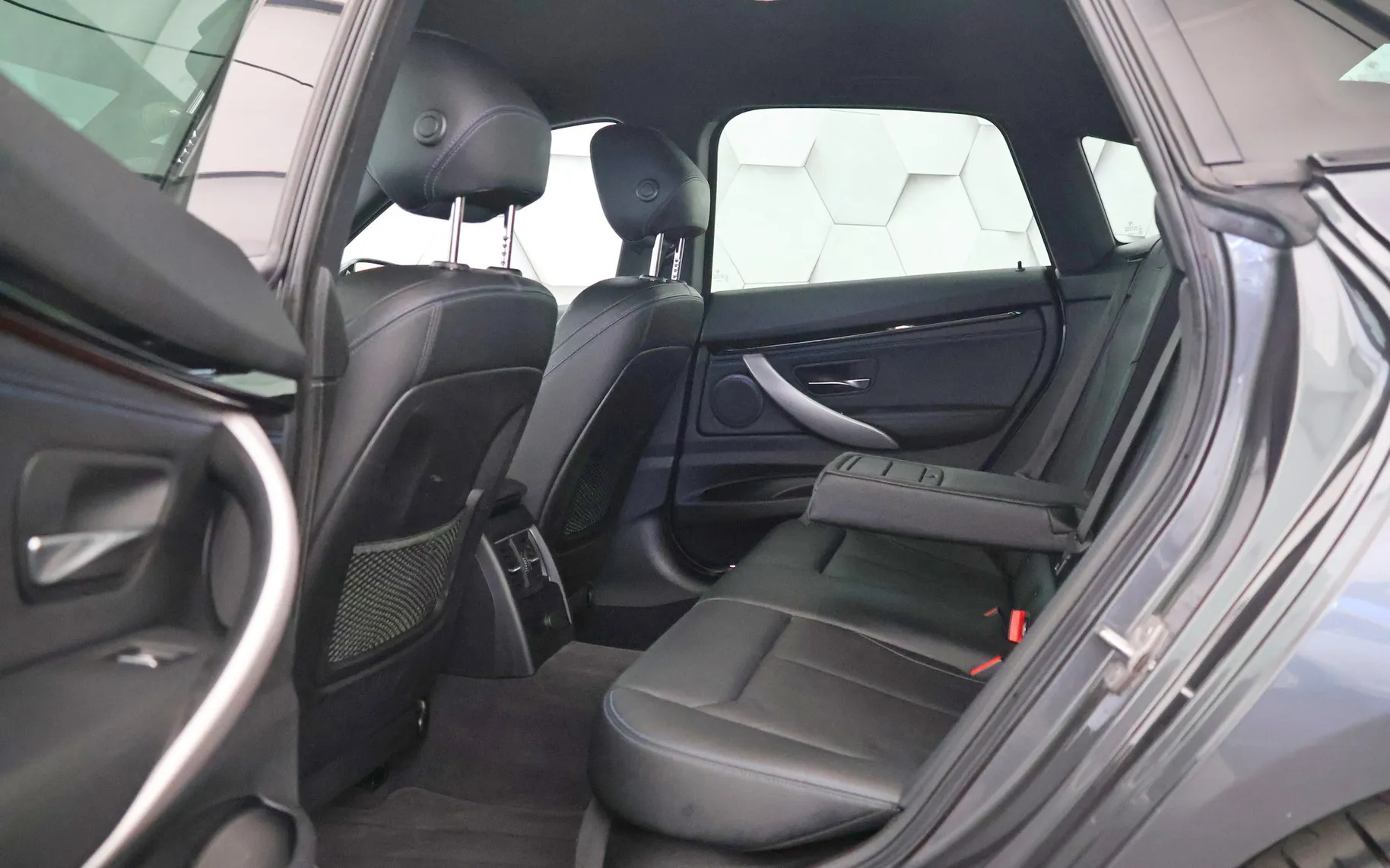 Zunanja slika - BMW Serija 3 - 320d x-Drive Aut M-Sport 191KM - 10