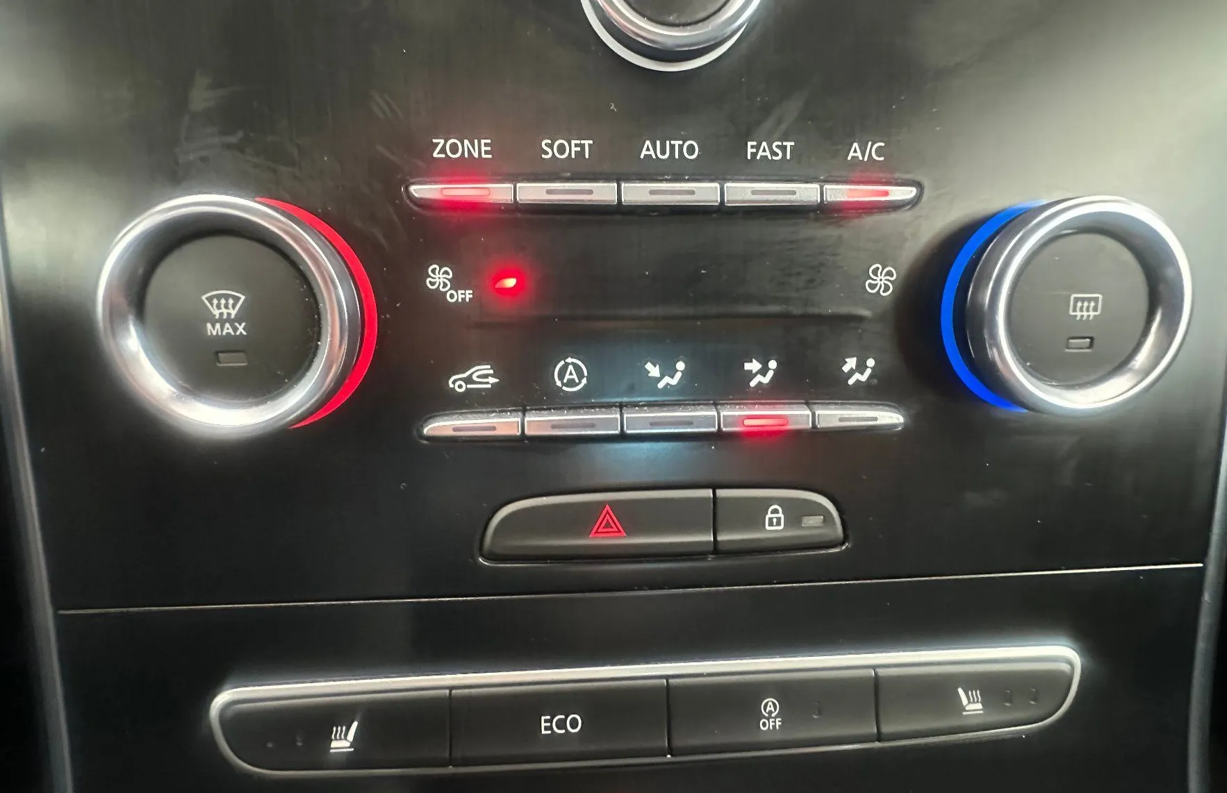 Zunanja slika - Renault Scénic - Grand Scenic Blue dCi 120 Intens.KAMERA.NAVI.USNJE.KLJUKA.7SEDE - 17