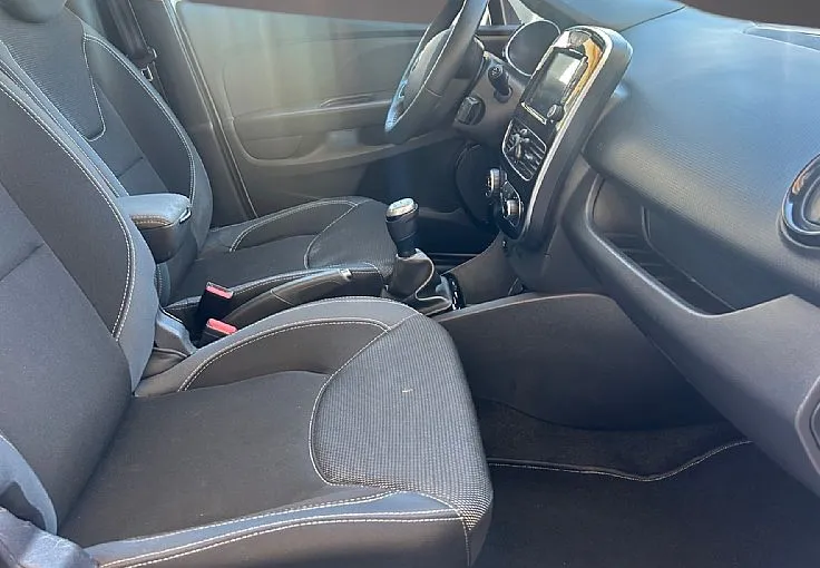 Zunanja slika - Renault Clio - Grandtour dCi 90 Intens - 11
