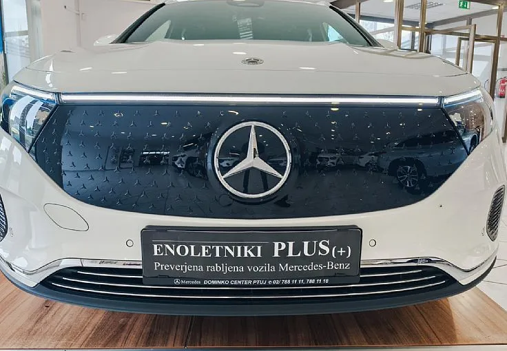 Zunanja slika - Mercedes-Benz EQA - 300 4MATIC PRO-VL.KLJUKA-LED-APPLE-DAB-AMBI-VIDEO - 2