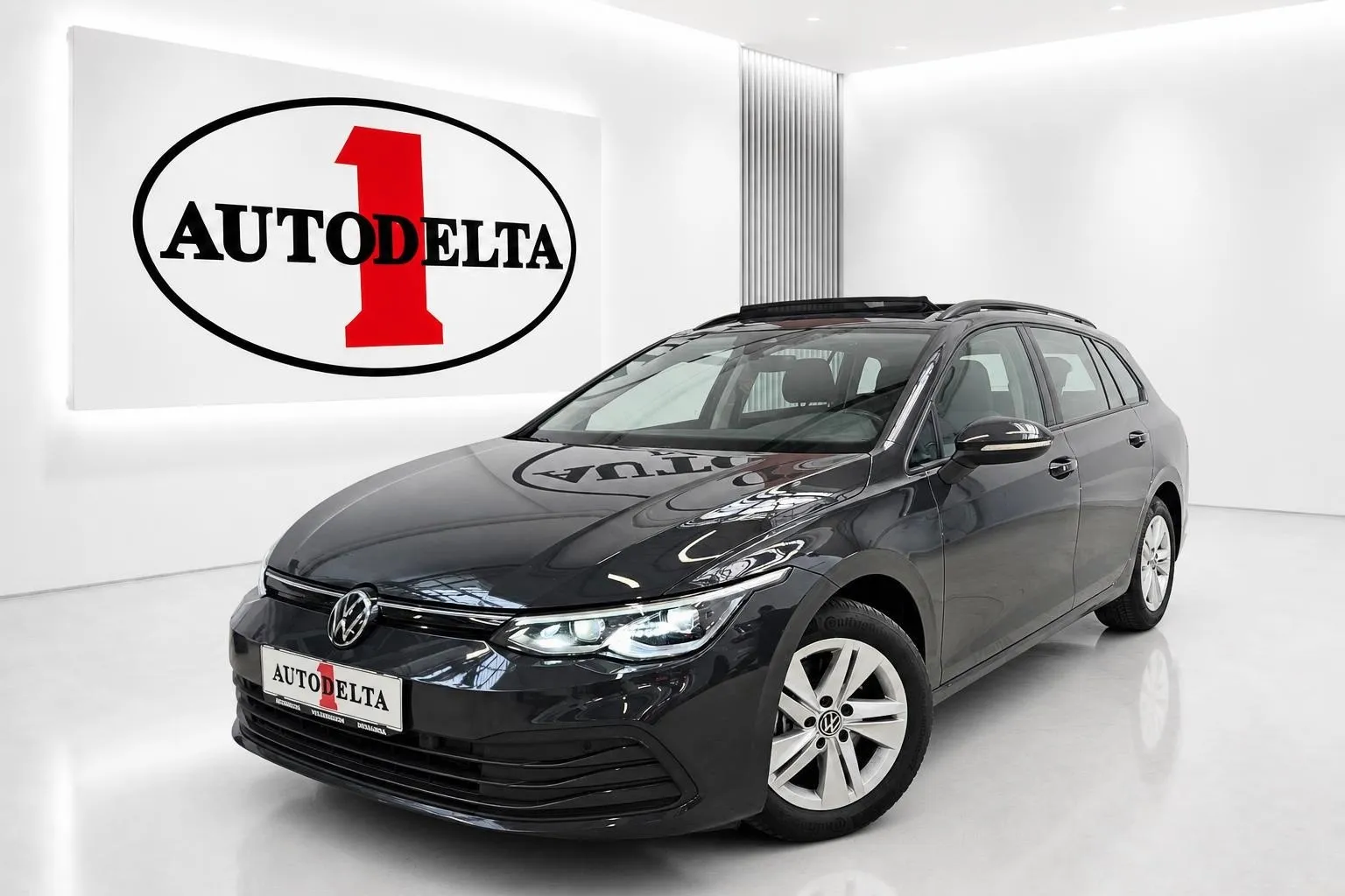 Zunanja slika - Volkswagen Golf Variant - 2.0 TDI Life DSG 110 150 - 1