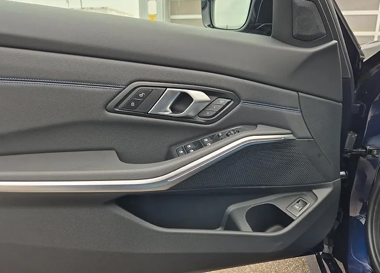 Zunanja slika - BMW Serija 3 - Touring: M340i xDrive  AT  NA ZALOGI - 10