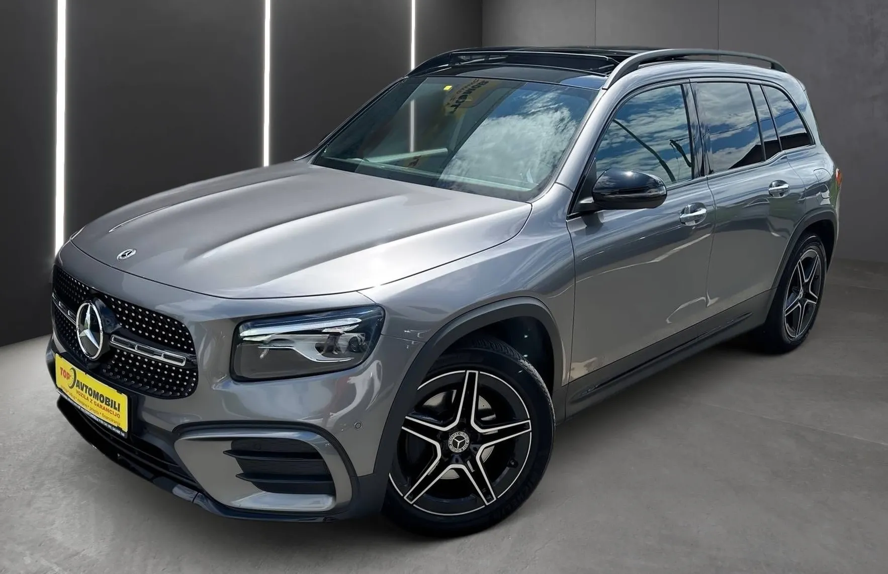 Zunanja slika - Mercedes-Benz GLB-Razred - GLB 200d AMG LINE FUL LED NAVI ACC AMBIENT VIRTU.. - 2