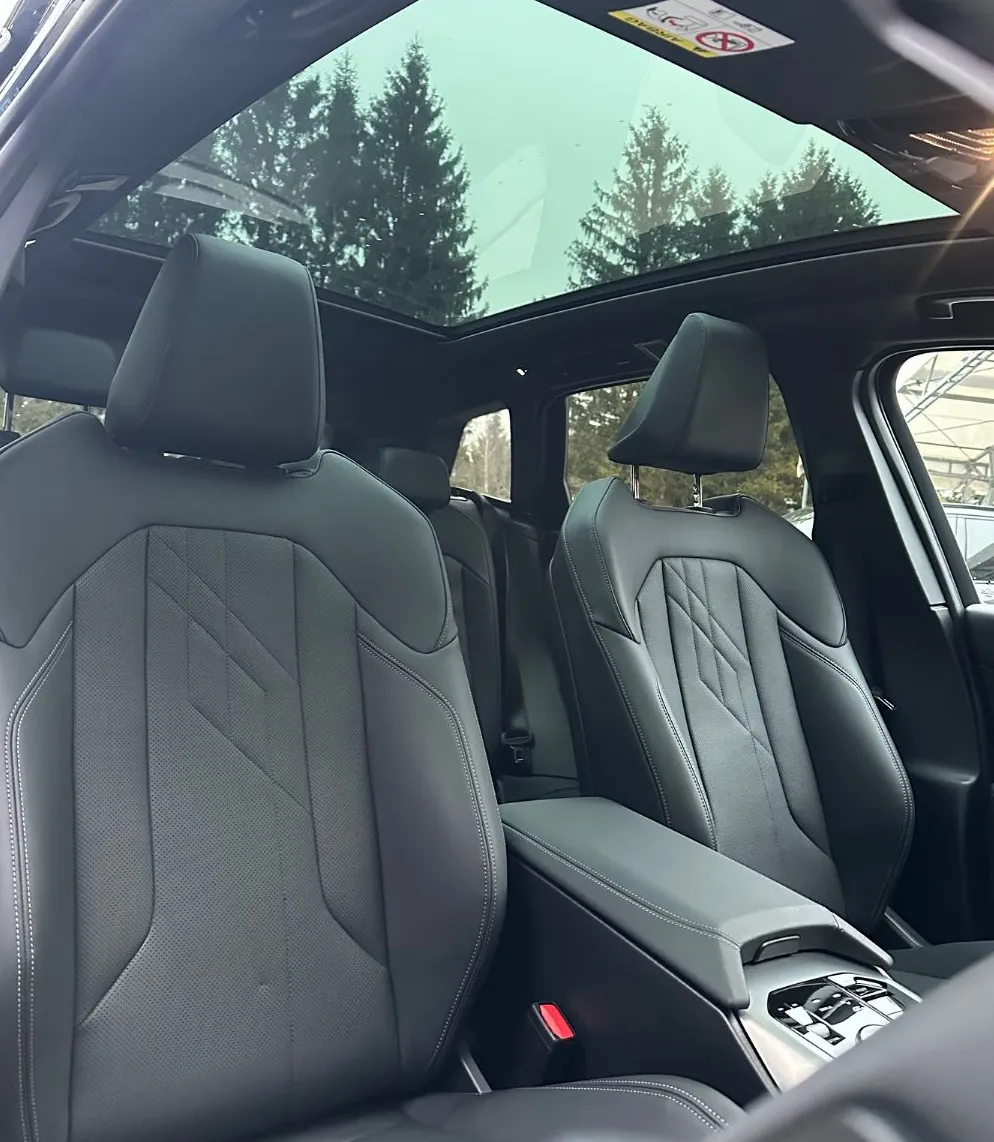 Zunanja slika - BMW X3 - serija :  30e xDrive  AT -HARMAN-PANORAMA-KAM360-20COL... - 12