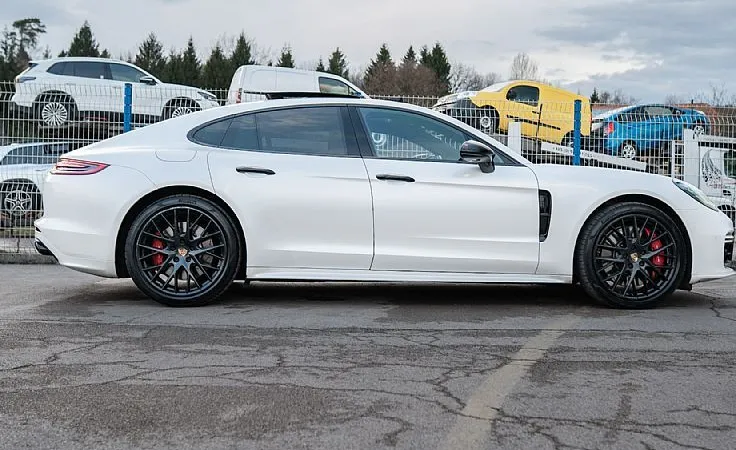 Zunanja slika - Porsche Panamera - 4.0 Turbo Porsche Approved 02 27 - 4