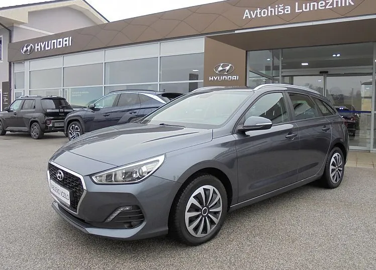 Zunanja slika - Hyundai i30 Wagon - 1.4 T-GDI STYLE°Multimedija°DAB°PLUS°RG°1.LASTNIK - 1