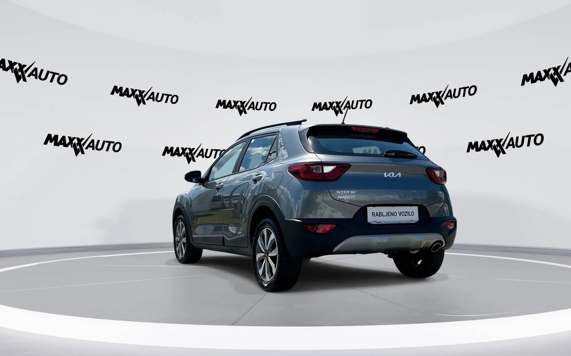 Notranja slika - KIA Stonic - 1.0 T-GDi LX Urban ISG - 7