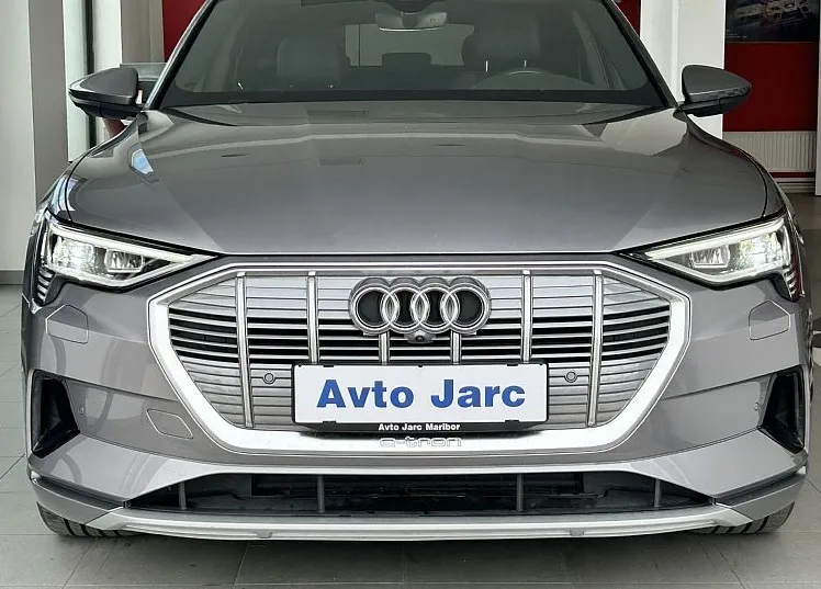 Zunanja slika - Audi e-tron - Sportback 55 quattro SLO - BOGATA OPREMA - 2