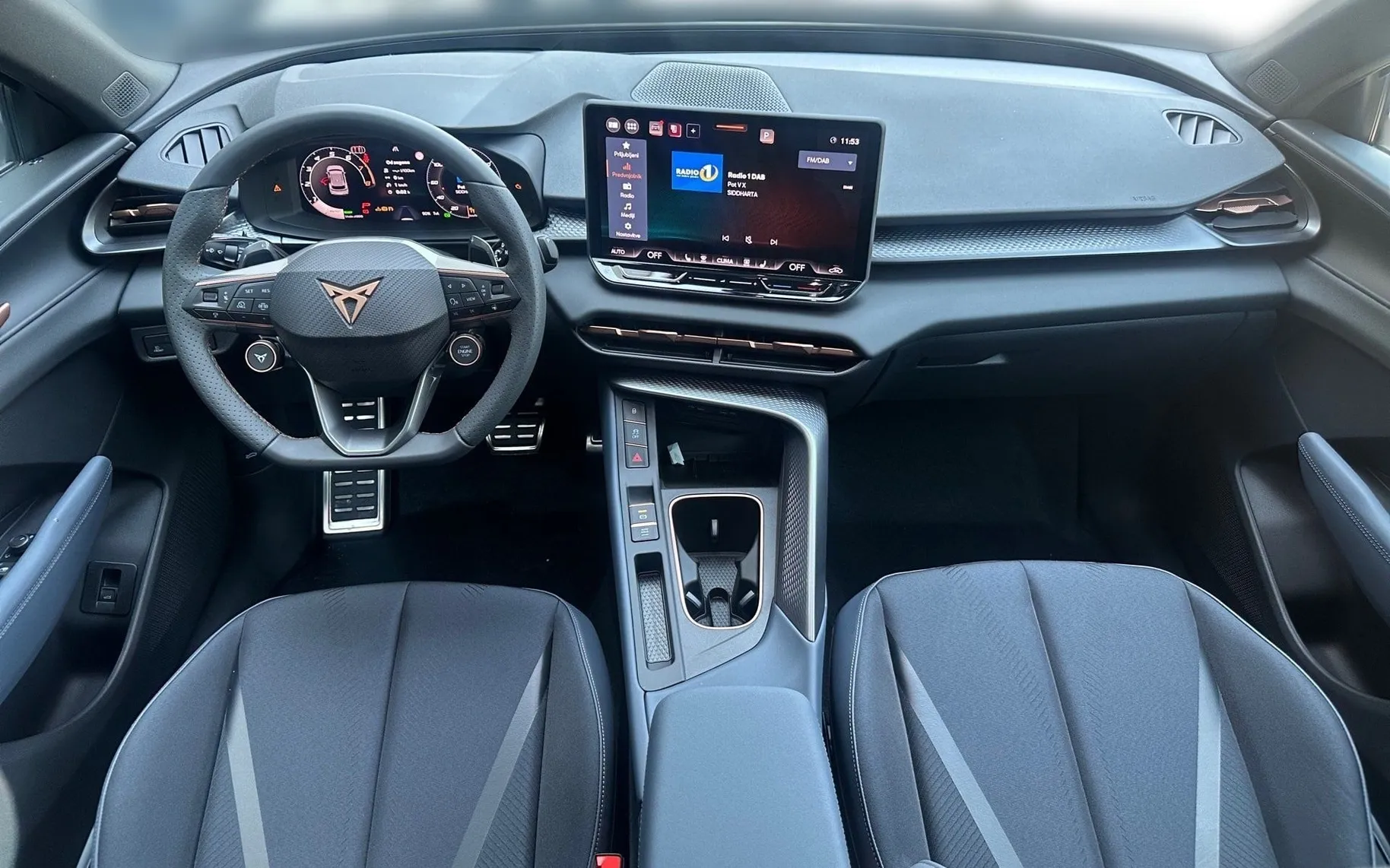 Notranja slika - Cupra Terramar - 1.5 eTSI Impulse DSG - 10