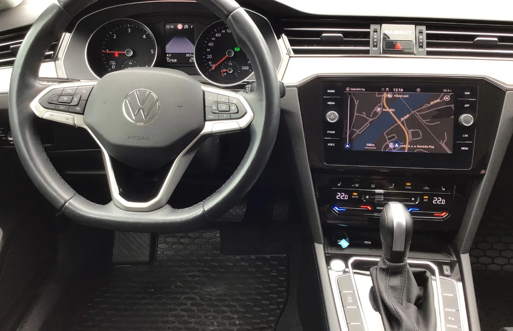 Zunanja slika - Volkswagen Passat - Variant 2.0 TDI BMT SCR Elegance DSG - 12