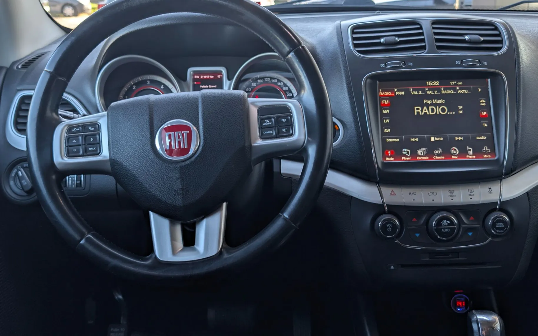 Zunanja slika - Fiat Freemont - 4x4 2,0 Multijet Avt. - 9