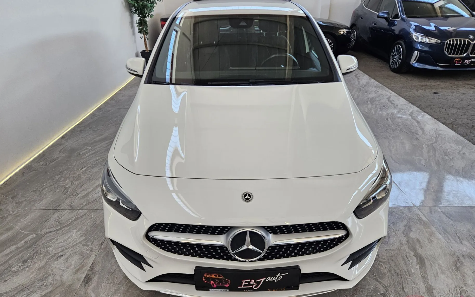 Zunanja slika - Mercedes-Benz B-Razred - B 200 d AMG Line Avt. - 2