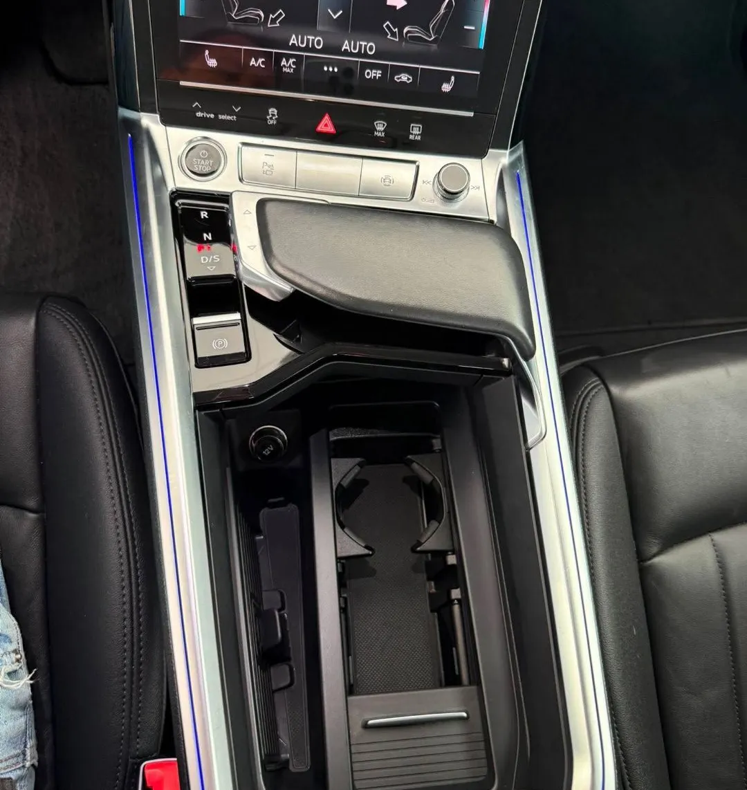 Zunanja slika - Audi e-tron - 55 quattro Advanced.KAMERA.LED.USNJE.NAVI.4X4.ACC - 12