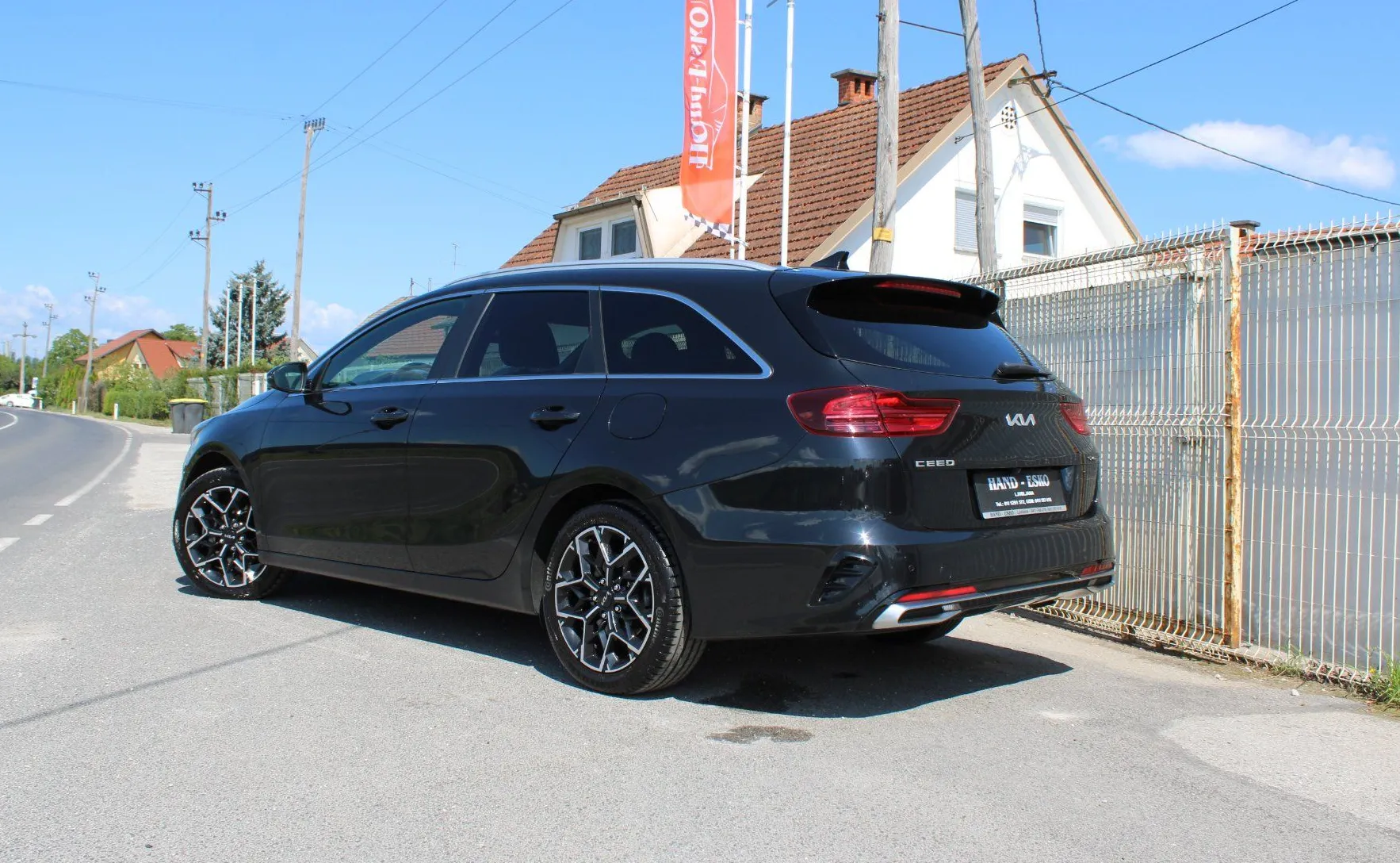 Zunanja slika - KIA Ceed - SW  SW 1.6 CRDi MHEV GT-Line ISG DCT - 9